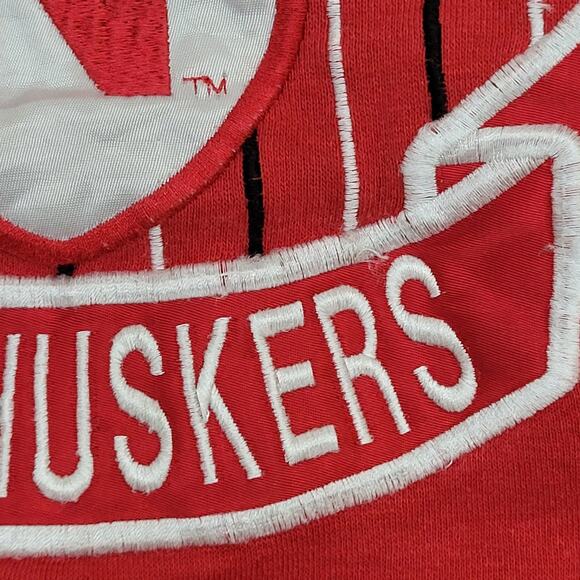 Nebraska-Cornhuskers Sweatshirt Women L 24x24 Baggy Crop Boxy - Picture 14 of 16